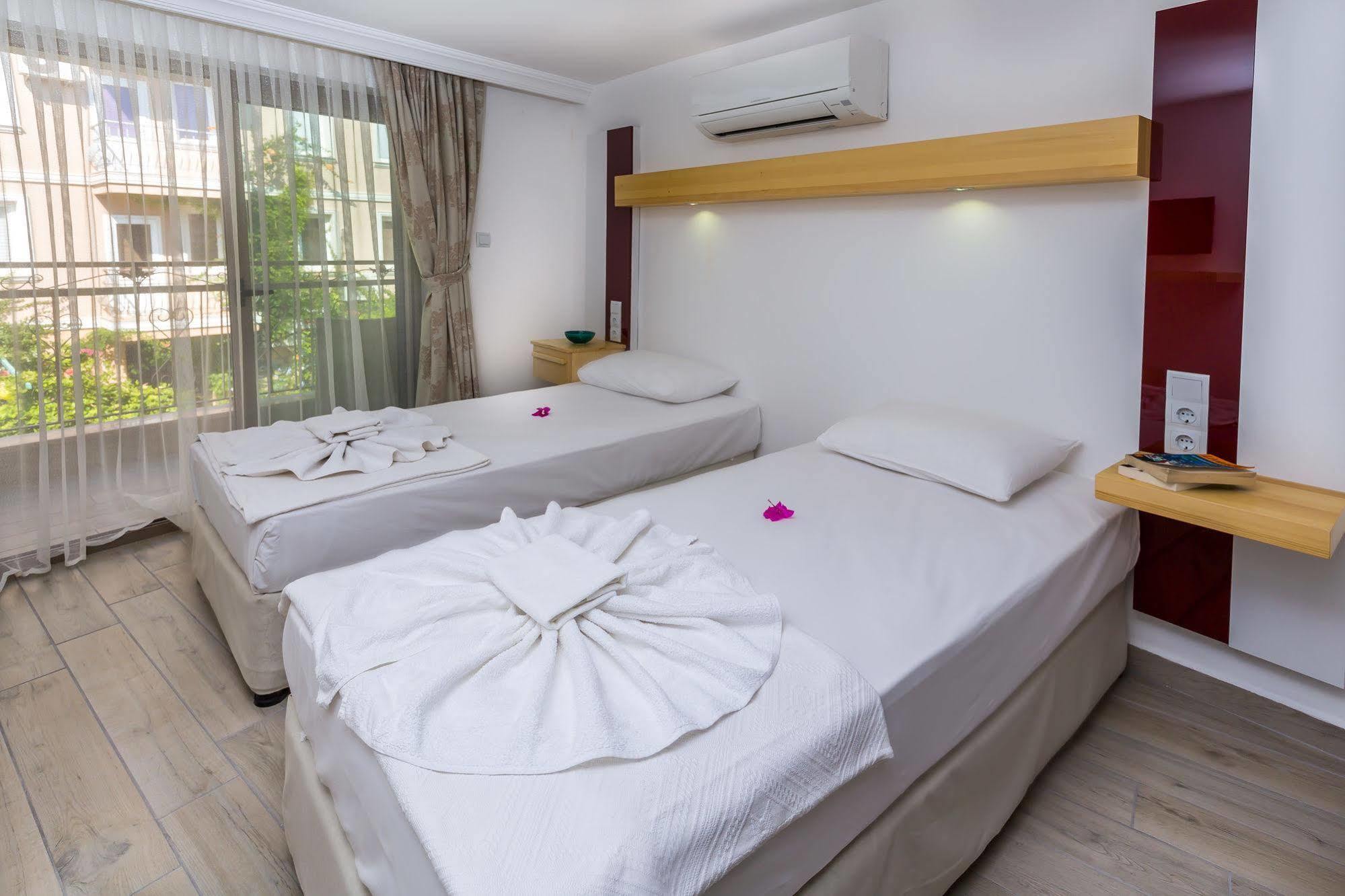 Defne Hotel Kaş Exterior foto